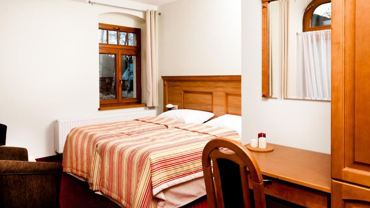 Przystanek Bavaria - Sauny, Parking Oraz Wstep Do Parku Bajek W Cenie! Карпач Екстер'єр фото